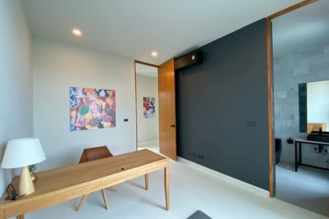 Villa in Hua Hin, Thailand 5 bedrooms № 168340 - photo 14