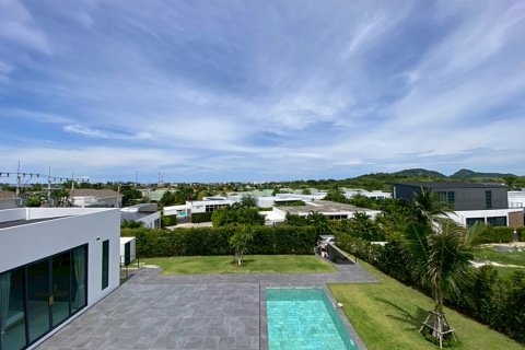 Villa in Hua Hin, Thailand 5 bedrooms № 168340 - photo 27
