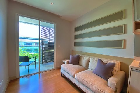 Condo in Hua Hin, Thailand, 1 bedroom  № 168381 - photo 30