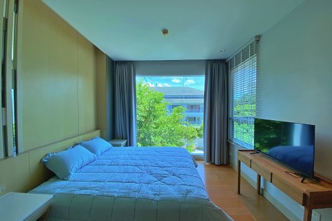 Condo in Hua Hin, Thailand, 1 bedroom  № 168381 - photo 11