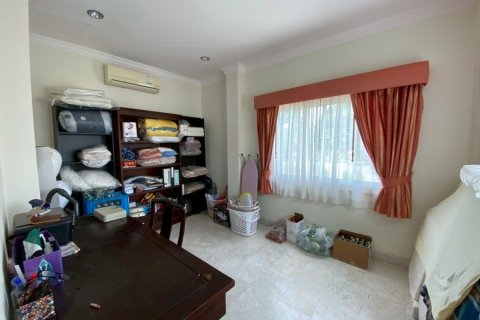 Villa in Hua Hin, Thailand 6 bedrooms № 168348 - photo 29