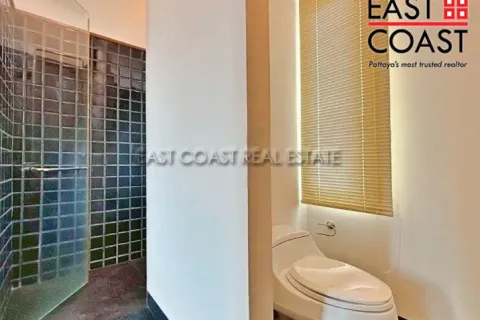 Casa de 4 dormitorios en Pattaya, Tailandia № 212913 - foto 18
