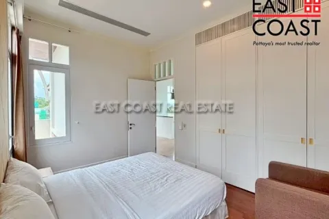 Casa de 4 dormitorios en Pattaya, Tailandia № 212913 - foto 15