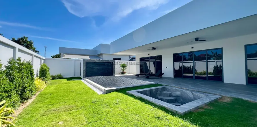 Casa de 3 dormitorios en Pattaya, Tailandia № 212918