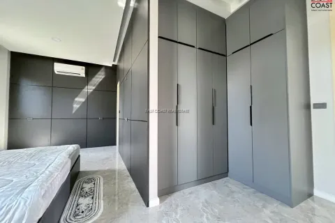 Casa de 3 dormitorios en Pattaya, Tailandia № 212918 - foto 16