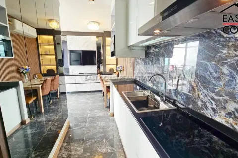 Condominio de 2 dormitorios en Jomtien Beach, Pattaya, Tailandia № 212919 - foto 3
