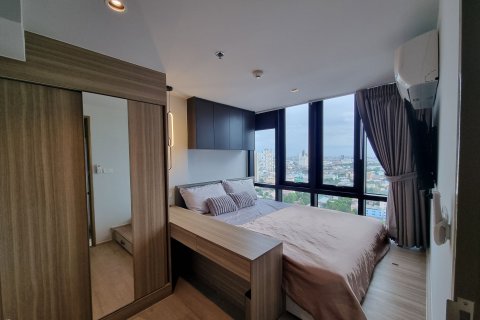 Condo in Bangkok, Thailand, 2 bedrooms № 139326 - photo 3