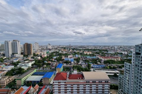 Condo in Bangkok, Thailand, 2 bedrooms № 139326 - photo 13