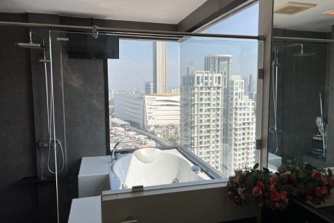 Condo in Khlong San, Bangkok, Thailand, 2 bedrooms  № 139325 - photo 23