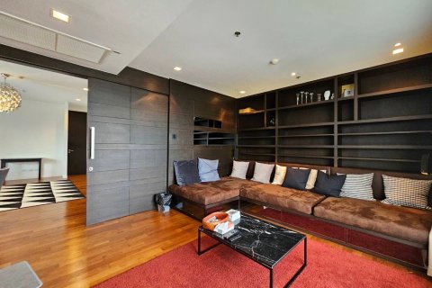 Condo à Sathon, Bangkok, Thaïlande, 2 chambres № 139324 - photo 4