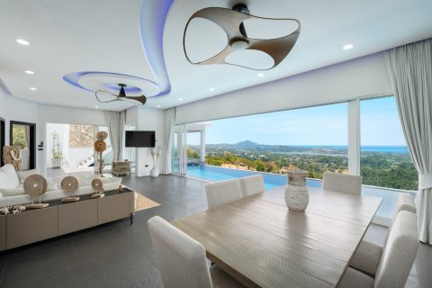 Penthouse in Ko Samui, Thailand 2 bedrooms № 172440 - photo 3