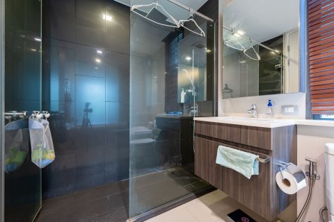 Condo à Watthana, Bangkok, Thaïlande, 2 chambres  № 139651 - photo 5