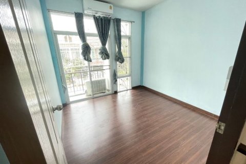 Таунхаус в Нонтхабури, Таиланд с 3 спальнями  № 156146 - фото 8