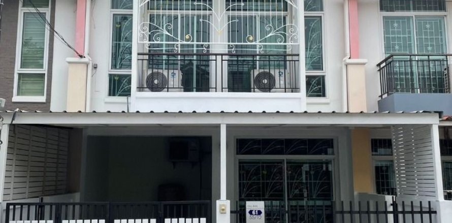 Таунхаус в Нонтхабури, Таиланд с 3 спальнями  № 156146