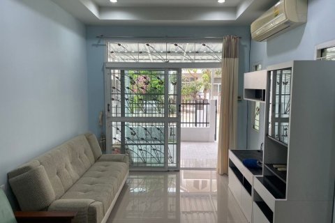 Таунхаус в Нонтхабури, Таиланд с 3 спальнями  № 156146 - фото 25