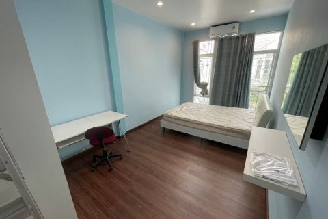 Таунхаус в Нонтхабури, Таиланд с 3 спальнями  № 156146 - фото 11