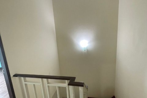 Таунхаус в Нонтхабури, Таиланд с 3 спальнями  № 156146 - фото 20