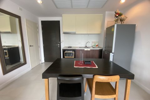 Condo in Hua Hin, Thailand, 2 bedrooms  № 156142 - photo 2