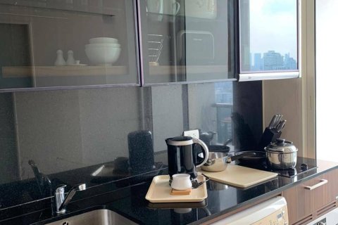 Studio dans le Condo à Watthana, Bangkok, Thaïlande  № 156148 - photo 6