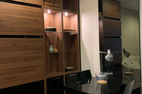 Studio dans le Condo à Watthana, Bangkok, Thaïlande  № 156148 - photo 2