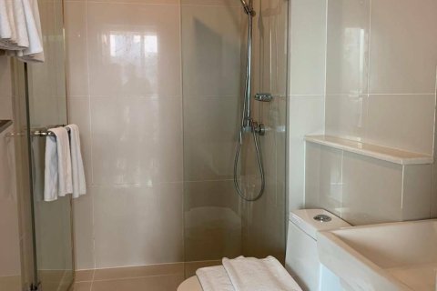 Studio dans le Condo à Watthana, Bangkok, Thaïlande  № 156148 - photo 5