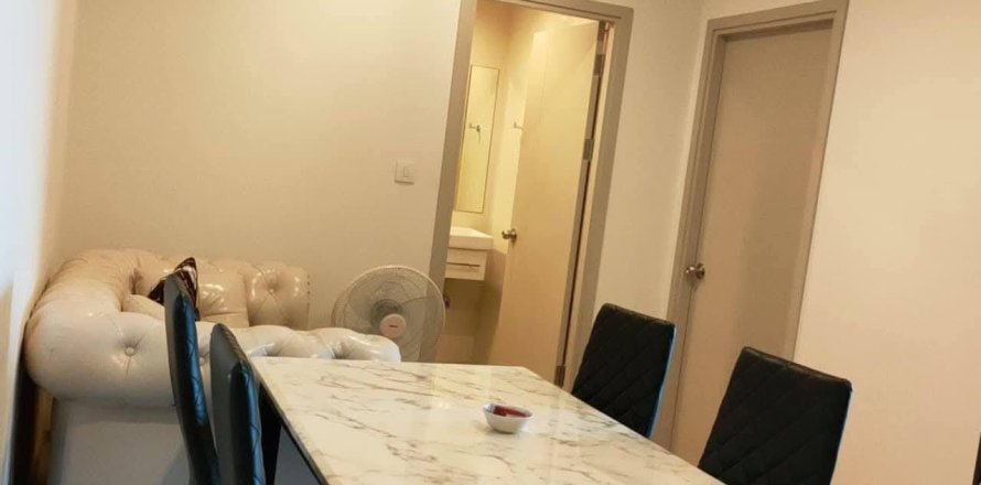 Студия в кондо в Клонг Тоэй, Бангкок, Таиланд № 156143