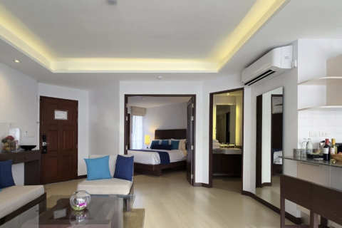 Studio dans le Condo à Phuket, Thaïlande  № 156147 - photo 7