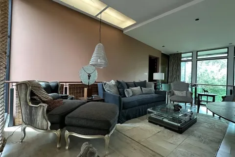 Вилла в Чиангмае, Таиланд с 7 спальнями  № 149780 - фото 17