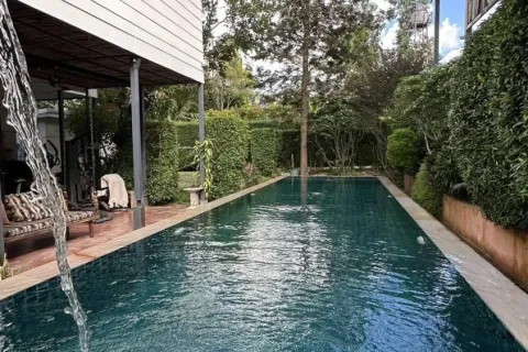 Вилла в Чиангмае, Таиланд с 7 спальнями  № 149780 - фото 18