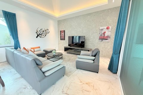 Вилла в Хуа Хине, Таиланд с 3 спальнями № 149784 - фото 2