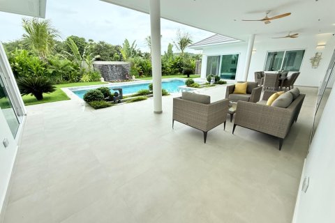 Вилла в Хуа Хине, Таиланд с 3 спальнями № 149784 - фото 11