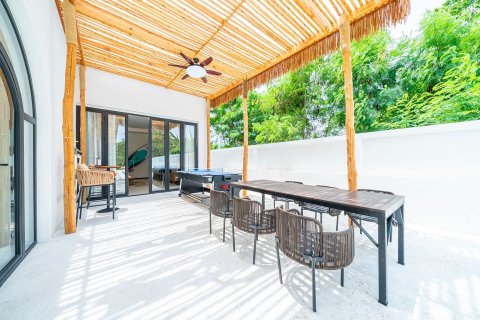 Вилла в Паттайе, Таиланд с 4 спальнями  № 149783 - фото 11