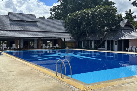 House in Hang Dong, Thailand 5 bedrooms № 149785 - photo 8