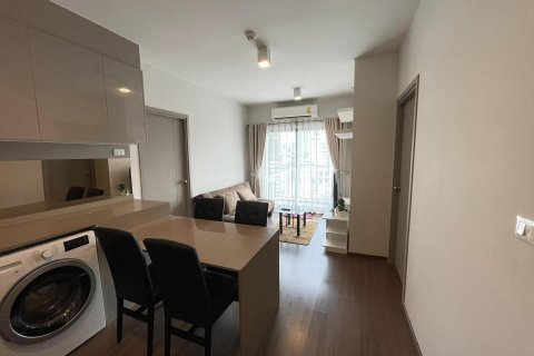 Condo in Bangkok, Thailand, 2 bedrooms  № 157619 - photo 3