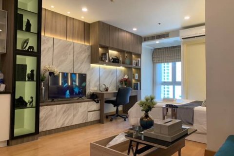 Condo in Bangkok, Thailand, 1 bedroom  № 157622 - photo 3