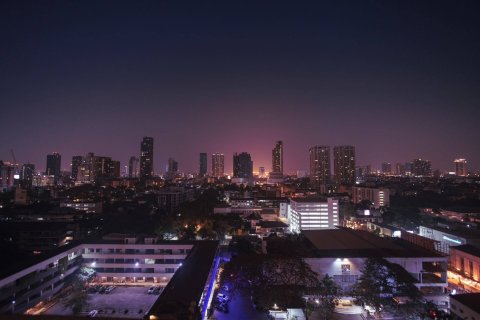 Студия в кондо в Ваттхане, Бангкок, Таиланд № 164618 - фото 5