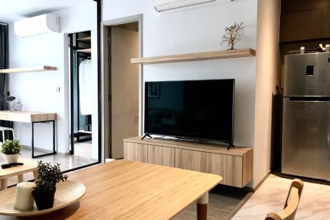 Studio in the Condo in Watthana, Bangkok, Thailand  № 164623 - photo 2