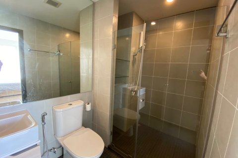Studio dans le Condo à Bang Na, Bangkok, Thaïlande № 164619 - photo 4