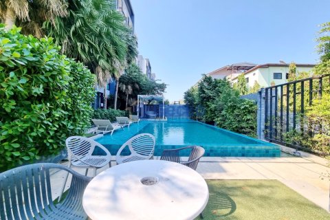 Condominio de 1 dormitorio en Pattaya, Tailandia № 209355 - foto 2