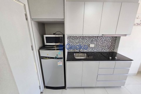 Estudio en el condominio en Pattaya, Tailandia № 209354 - foto 2