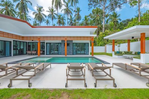 Villa in Ko Samui, Thailand 3 bedrooms № 159382 - photo 15