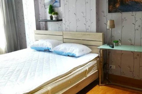 Студия в кондо в Клонг Тоэй, Бангкок, Таиланд № 159381 - фото 2