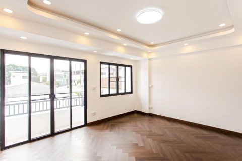 Maison à Bangkok, Thaïlande 4 chambres № 159384 - photo 18