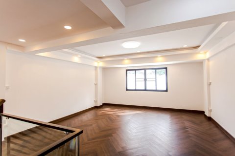 Maison à Bangkok, Thaïlande 4 chambres № 159384 - photo 13