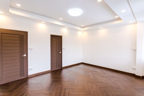 Maison à Bangkok, Thaïlande 4 chambres № 159384 - photo 30