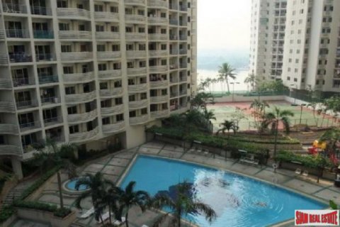 Apartment in Bangkok, Thailand 3 bedrooms № 118604 - photo 25