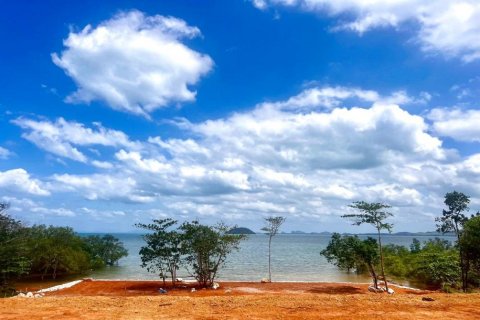 Земельный участок в Краби, Таиланд 14185м2  № 118627 - фото 1