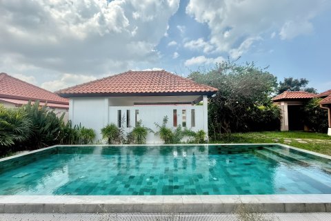 House in Pattaya, Thailand 3 bedrooms № 155647 - photo 9