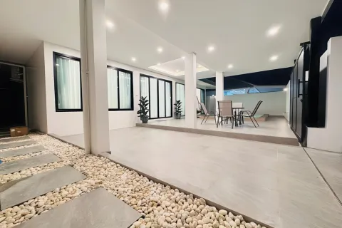 Maison à Pattaya, Thaïlande 4 chambres № 155649 - photo 5