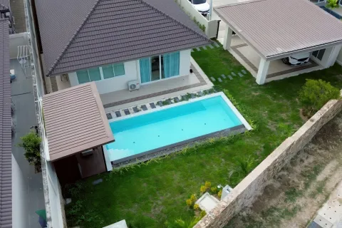 House in Pattaya, Thailand 3 bedrooms № 155651 - photo 30